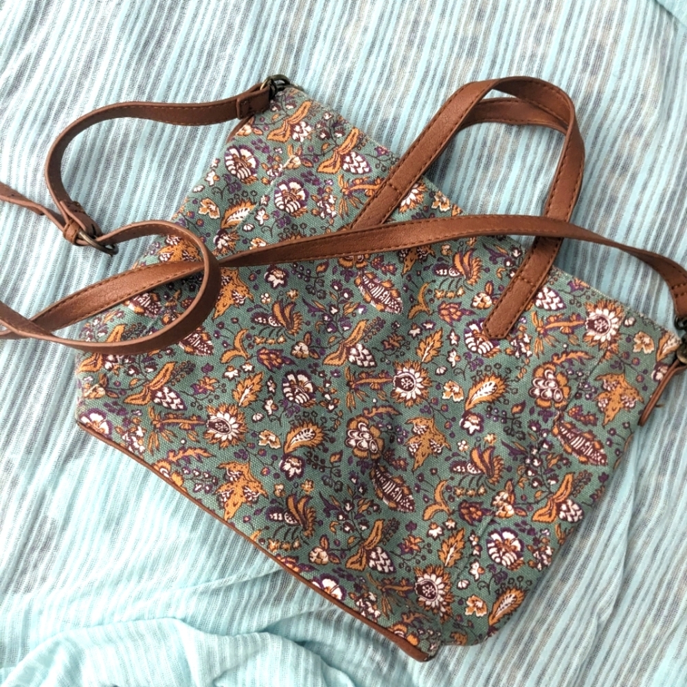 Universal Thread Goods Co. Bag